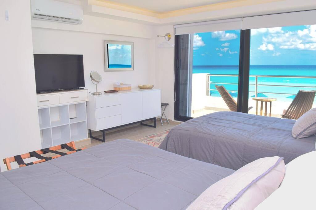 Ocean Front Villa Marlin, Best Location In Hotel Zone #109 坎昆 外观 照片
