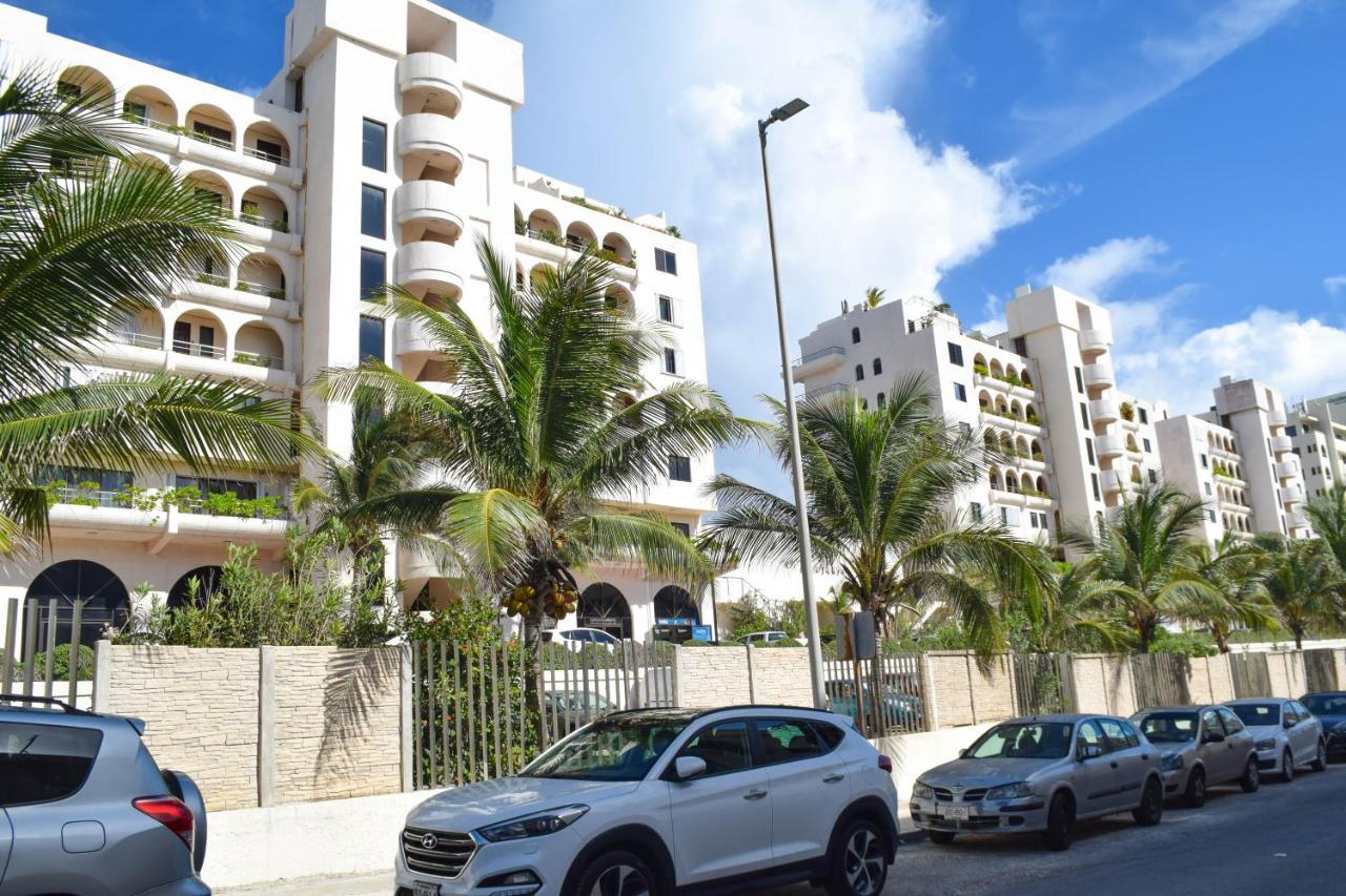 Ocean Front Villa Marlin, Best Location In Hotel Zone #109 坎昆 外观 照片